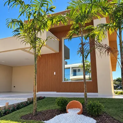 Anúncio de Toldos Itatiba e Vidros: Fachada ripada em aluminio e vidro Habitat para obras
