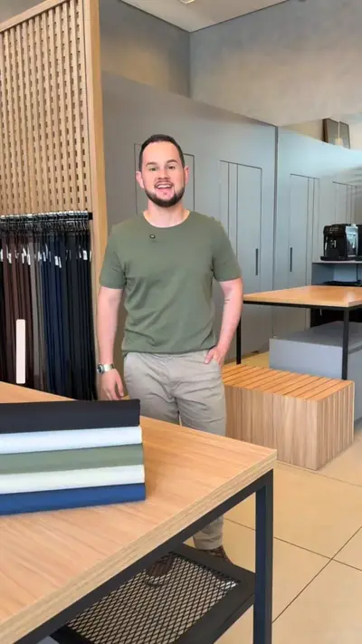 Anúncio de Vint MensWear: Roupas masculinas (camisetas, calcas, polos) em loja fisica