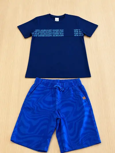 Anúncio de Vitrine KIDS STORE: Roupas infantis, conjunto camiseta e bermuda tam 12 ao 16